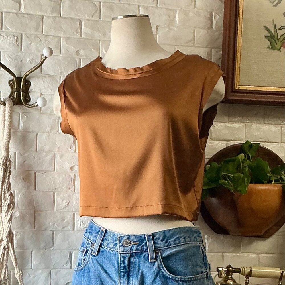 SOLD Nonchalant the Label Mel Crop in Brown Metallic Copper 100% Silk Crop - Picture 4 of 16
